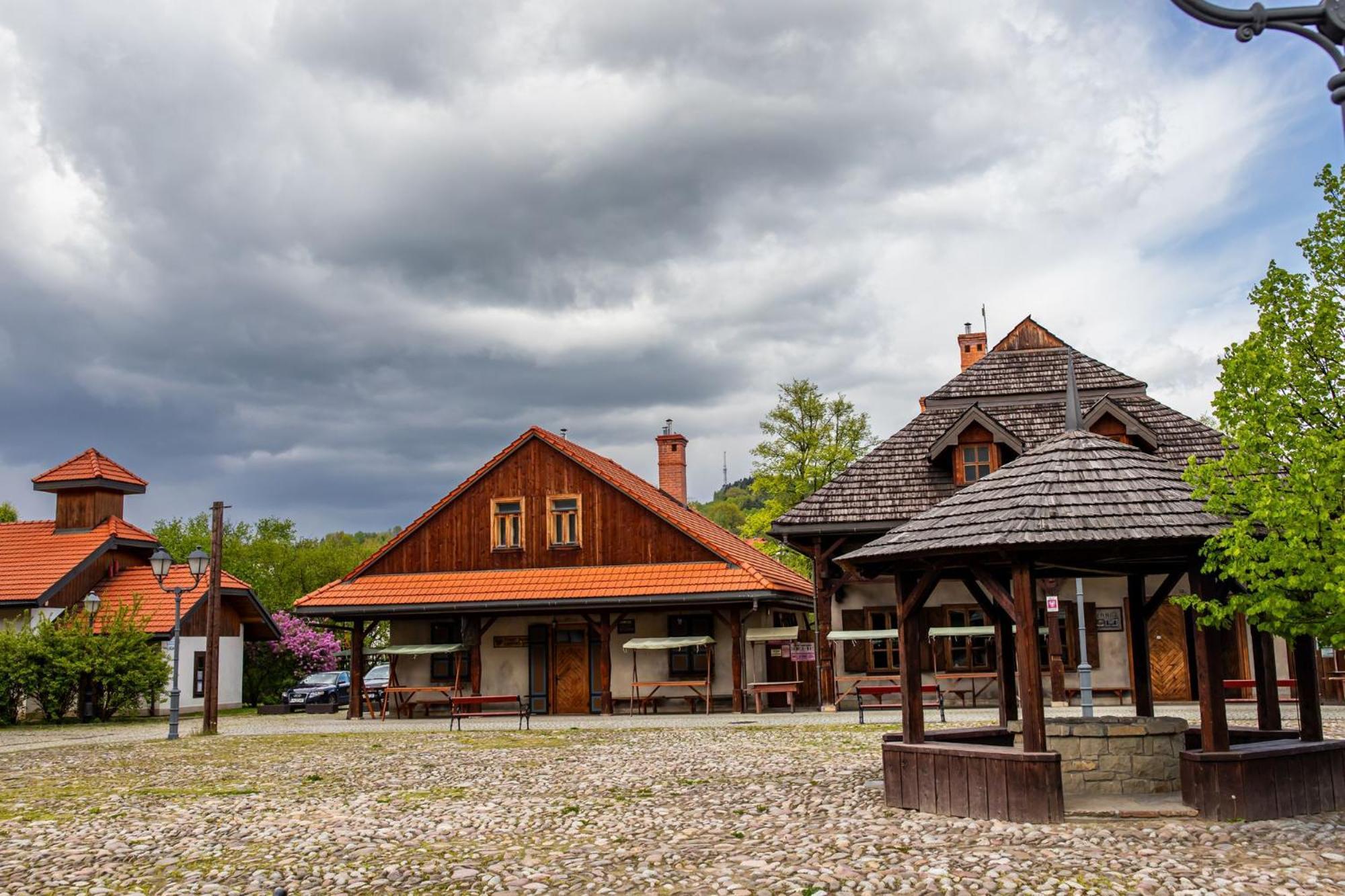 Nova.Galicja Hotel Nowy Sacz Exterior photo